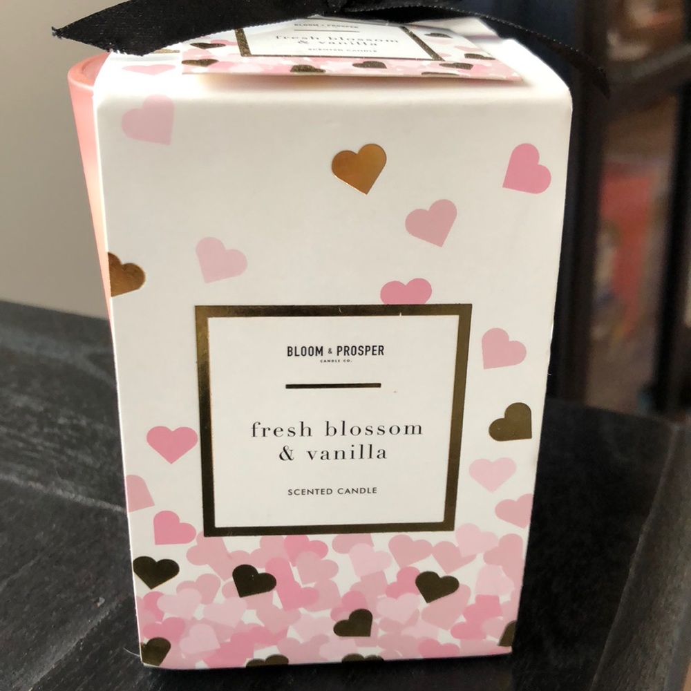 Scented candle